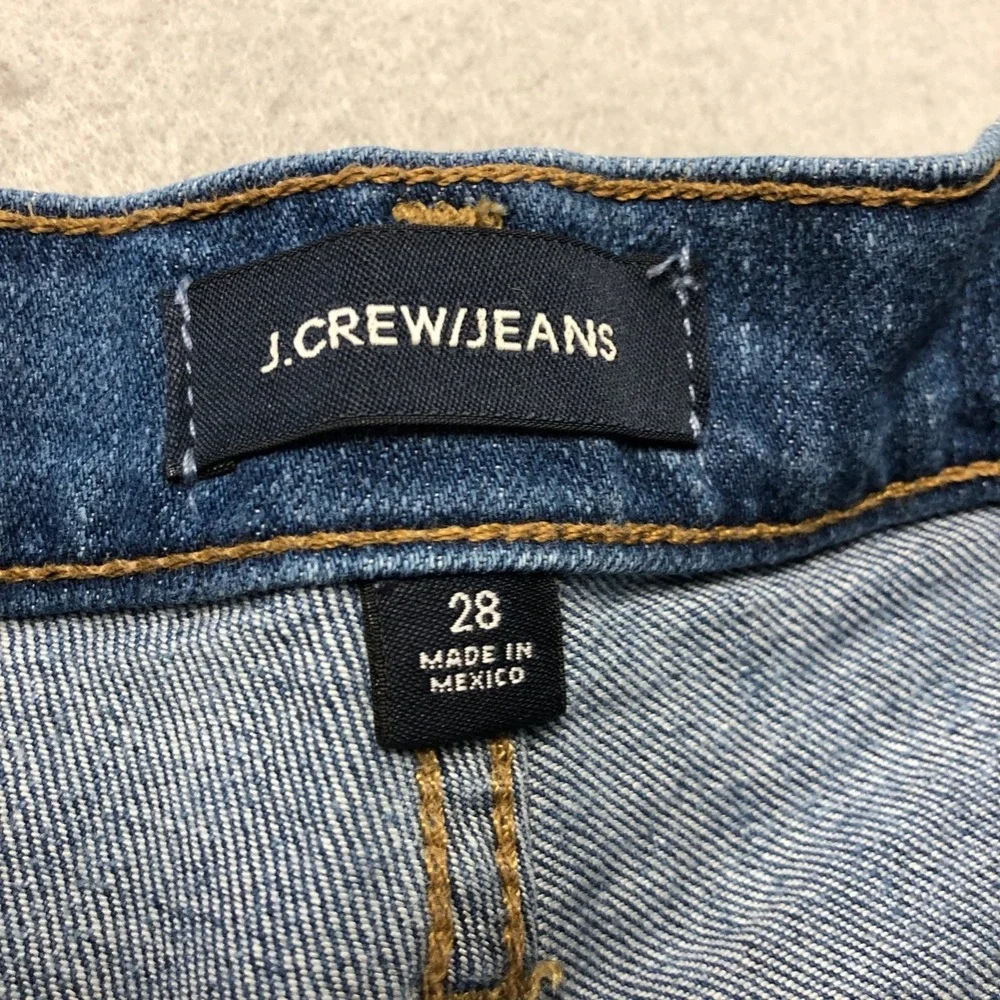 J Crew Jean High Rise Shorts Womens 28 6 Blue Denim Button Distressed Festival